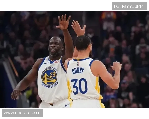 勇士与活塞精彩对决全场比赛录像回顾与精彩瞬间分析